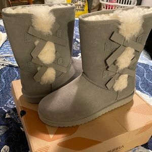 Grey Koolaburra by Ugg size 10 boots